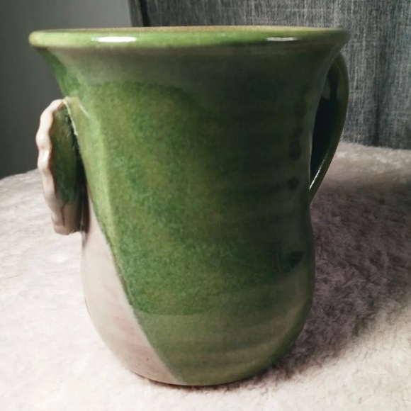 Mudworks USA Pottery 3D Hand Sculpted Elephant Mug 12 Oz - Picture 4 of 8